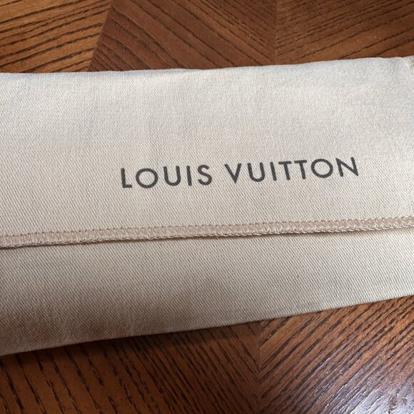 Louis Vuitton Brown Damier Wallet - Picture 13 of 13